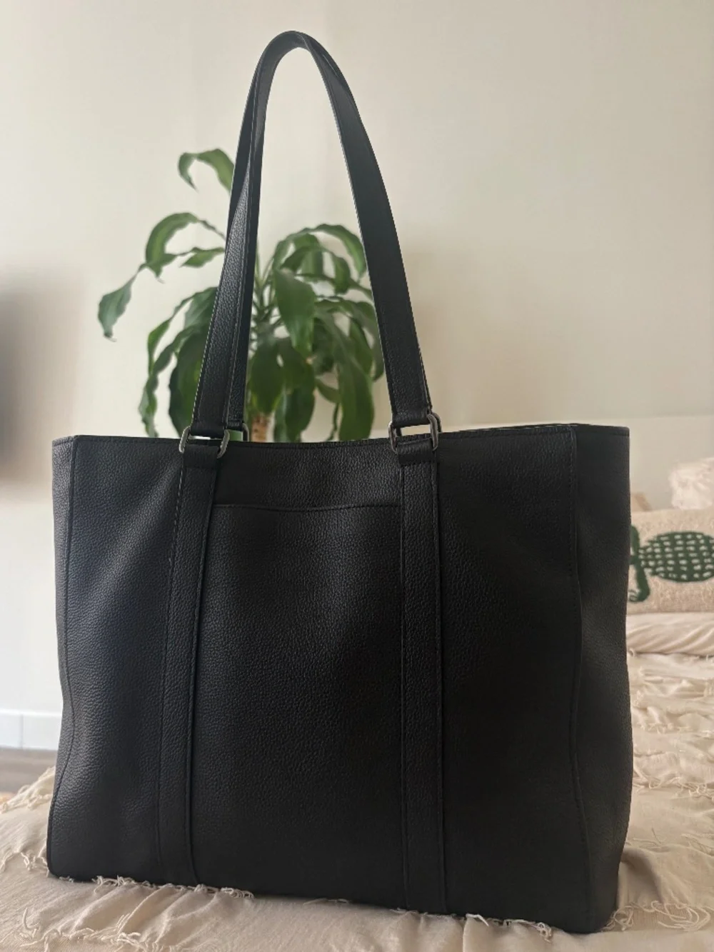 Coach hudson tote